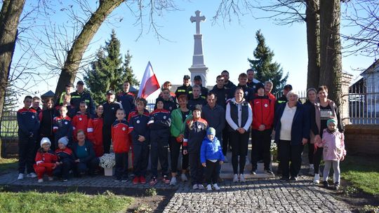 Bieg Sztafetowy "Szlakiem Niepodległej" w gminie Hrubieszów