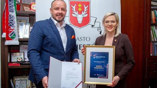 Burmistrz Miasta Hrubieszowa - Marta Majewska otrzymała tytuł "Samorządowca Kadencji"