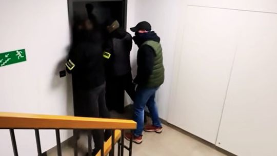 Rozbity gang handlu ludźmi. Szokujące kulisy „biznesu” za miliony